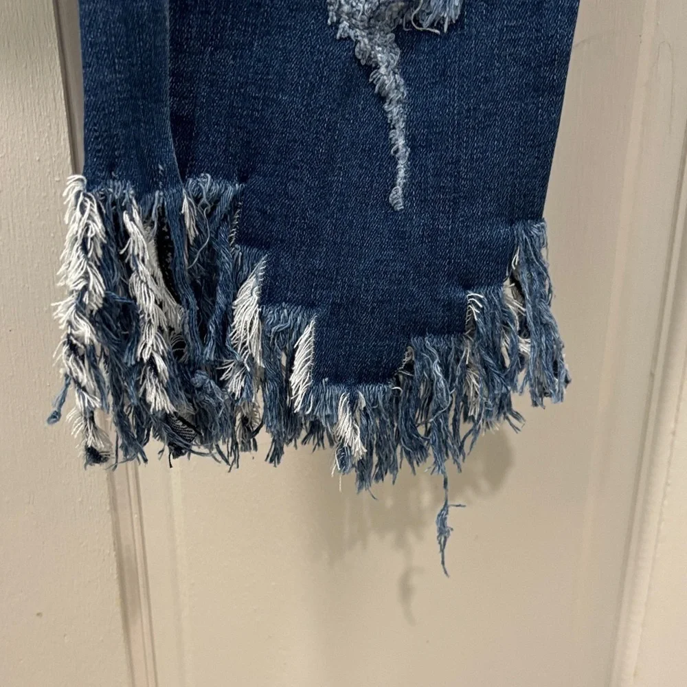 KanCan High Rise Skinny Ankle Jeans Ratana Fringe Hem Distressed Size 13/30 NWOT